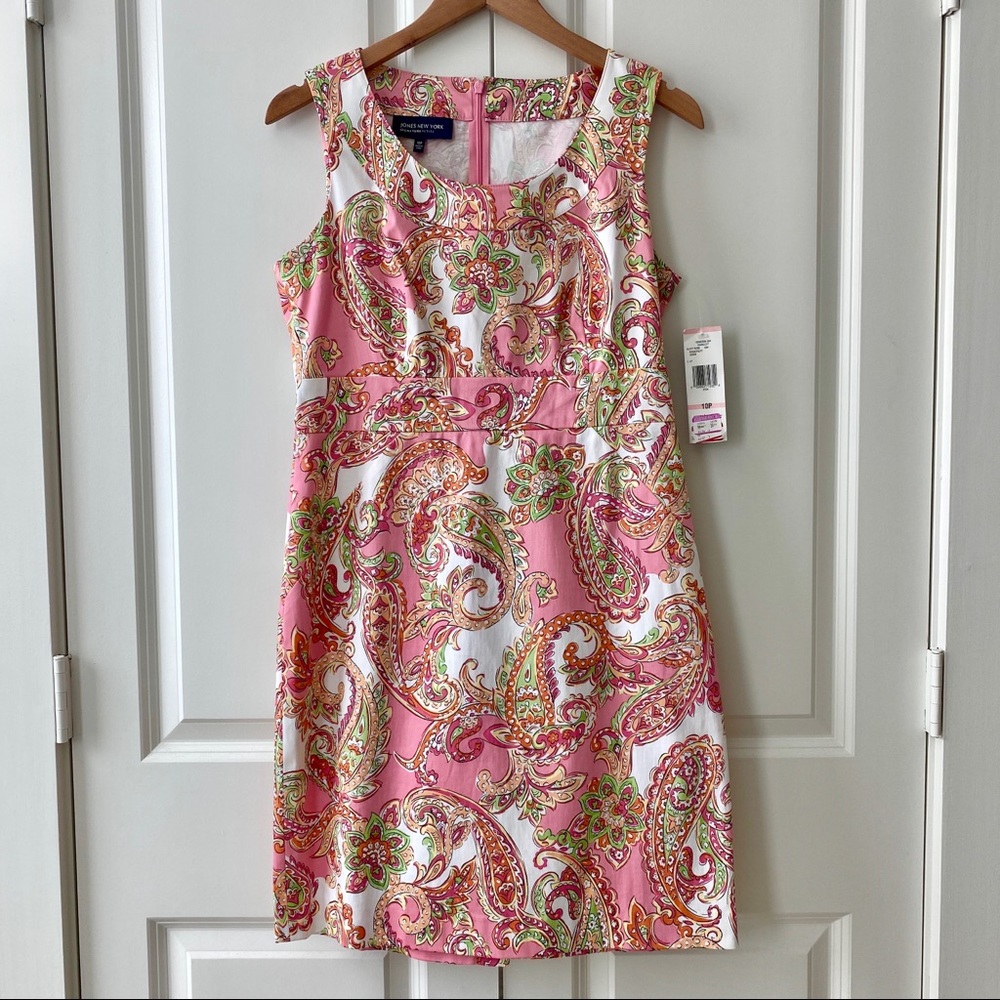 ✨HP 🤩 ✨ NWT - Jones New York Pink Paisley Dress